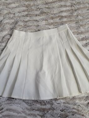 Princess Polly White Pleated Circle Skirt Size 4